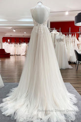 Long A-line Tulle  Open Back Halter Sleeveless Lace Wedding Dress